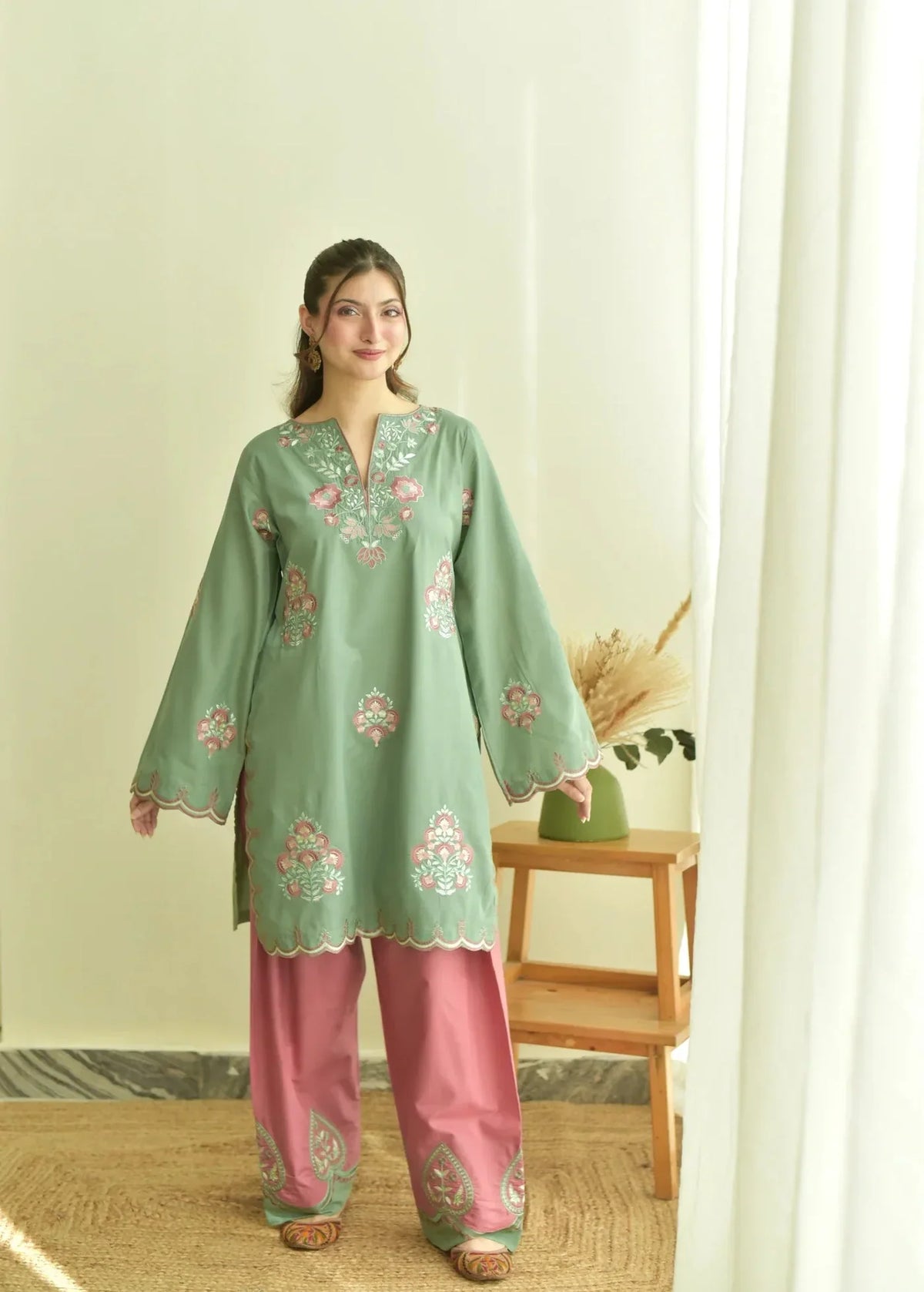 Anabiaa embroidered cotton 3-piece by NAAZPOSH