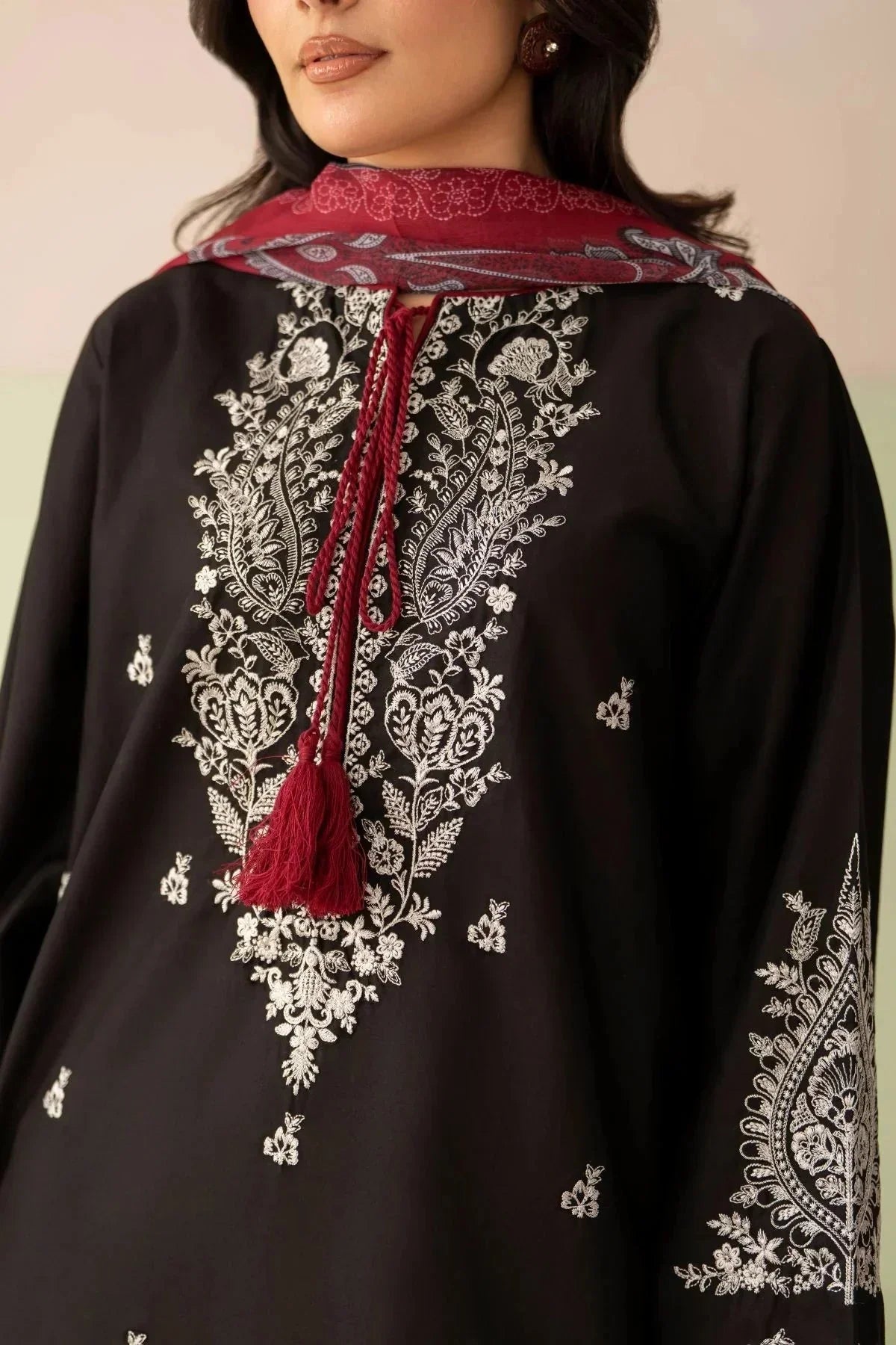 Black Coco embroidered lawn 3-piece by NAAZPOSH