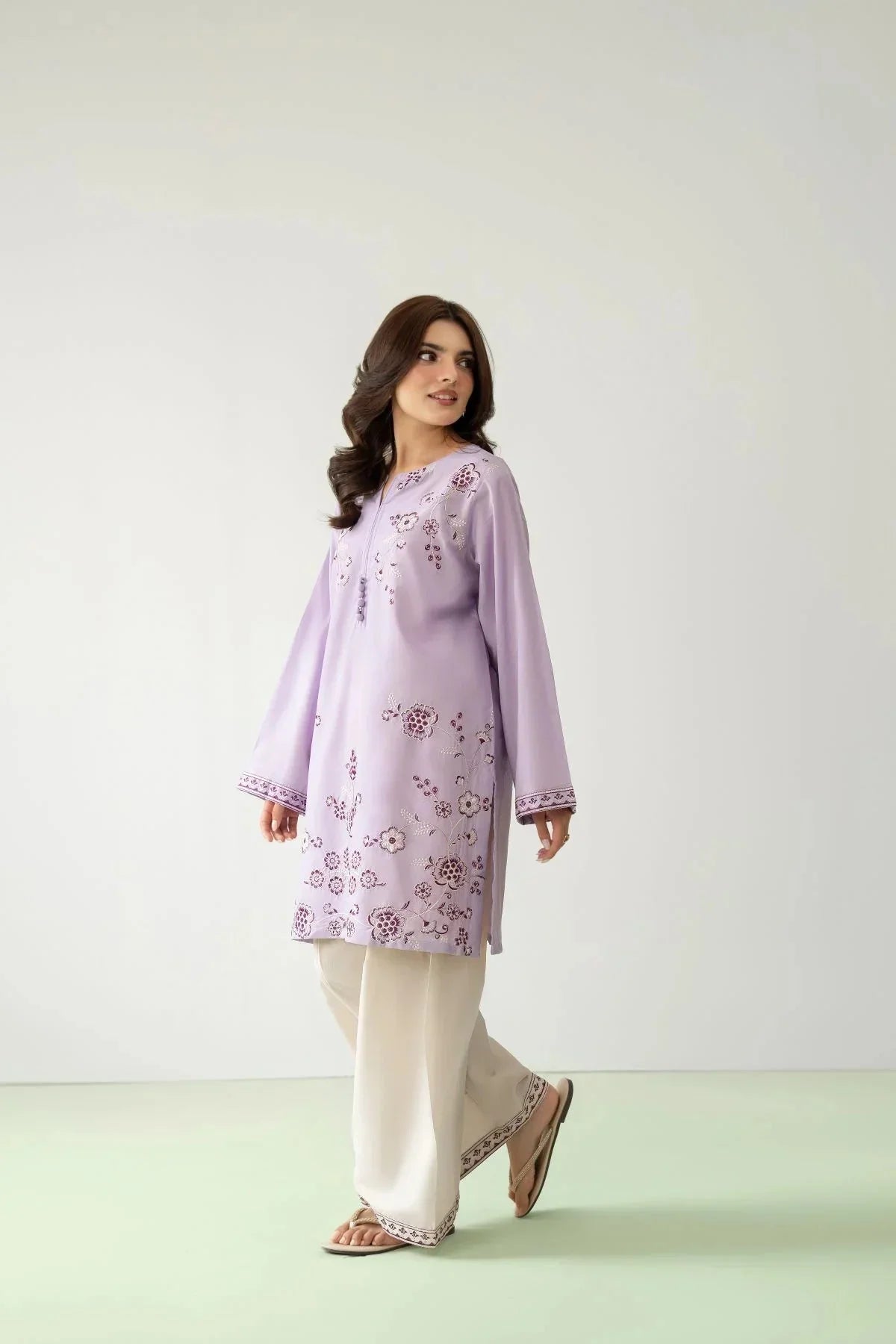 Lilac embroidered lawn 2-piece by NAAZPOSH