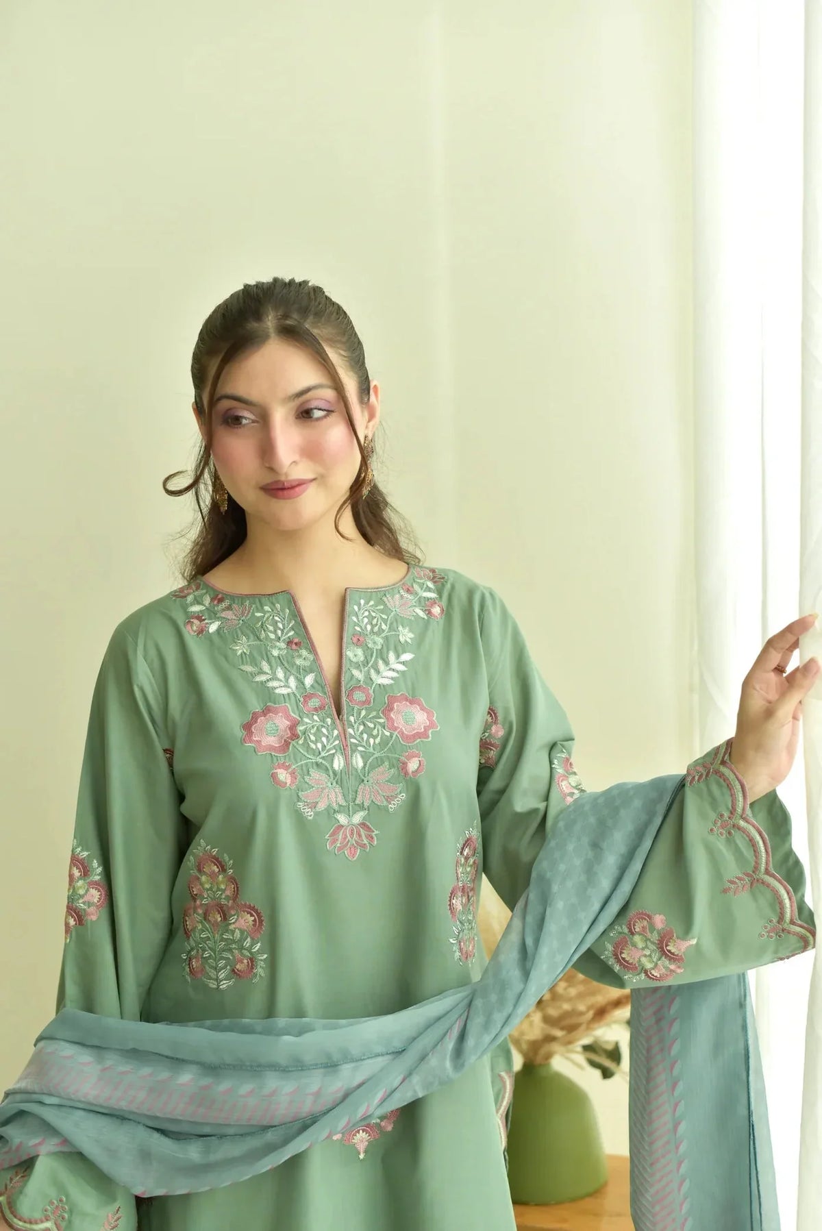 Anabiaa embroidered cotton 3-piece by NAAZPOSH