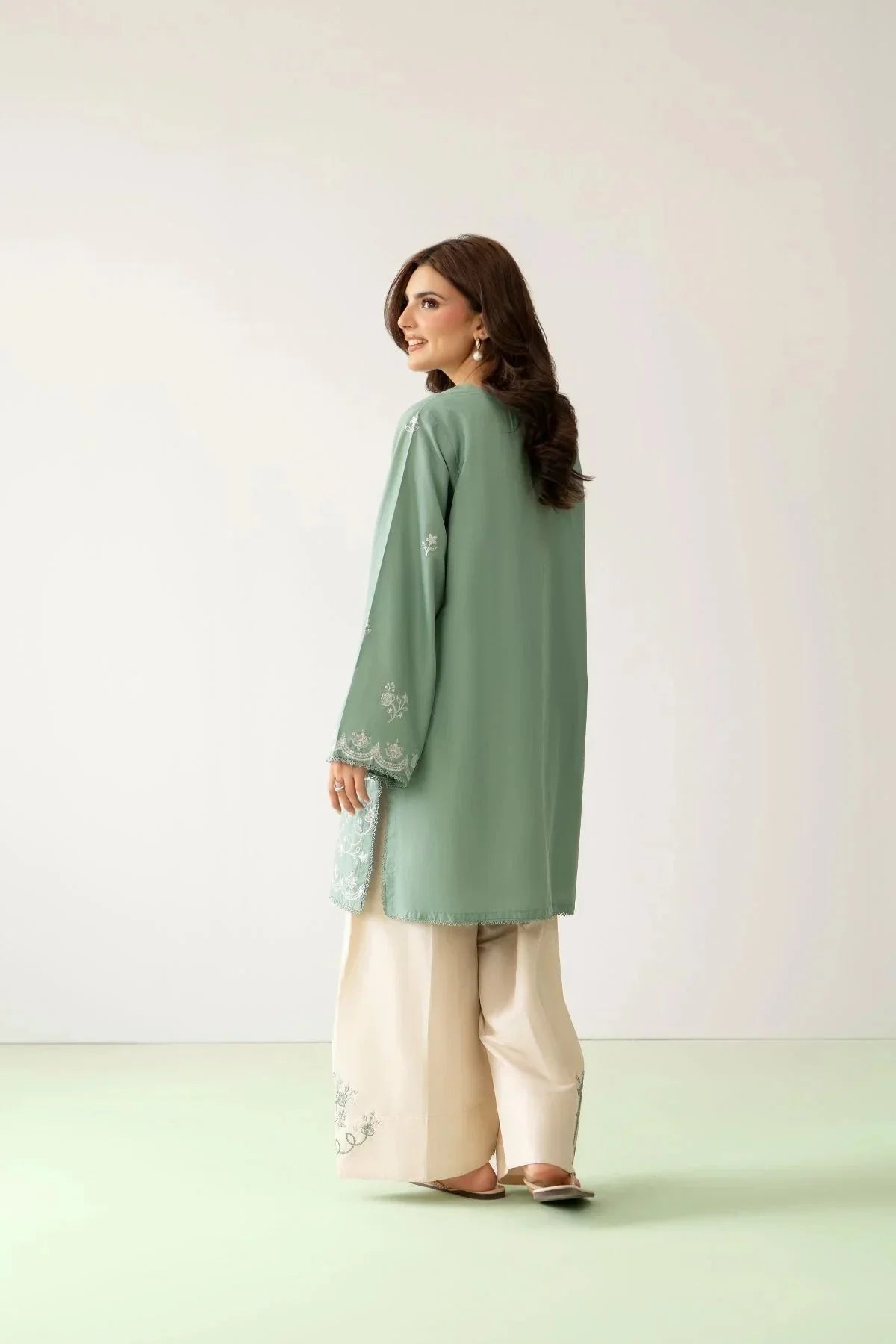 Meeru cotton stitched suit by NAAZPOSH