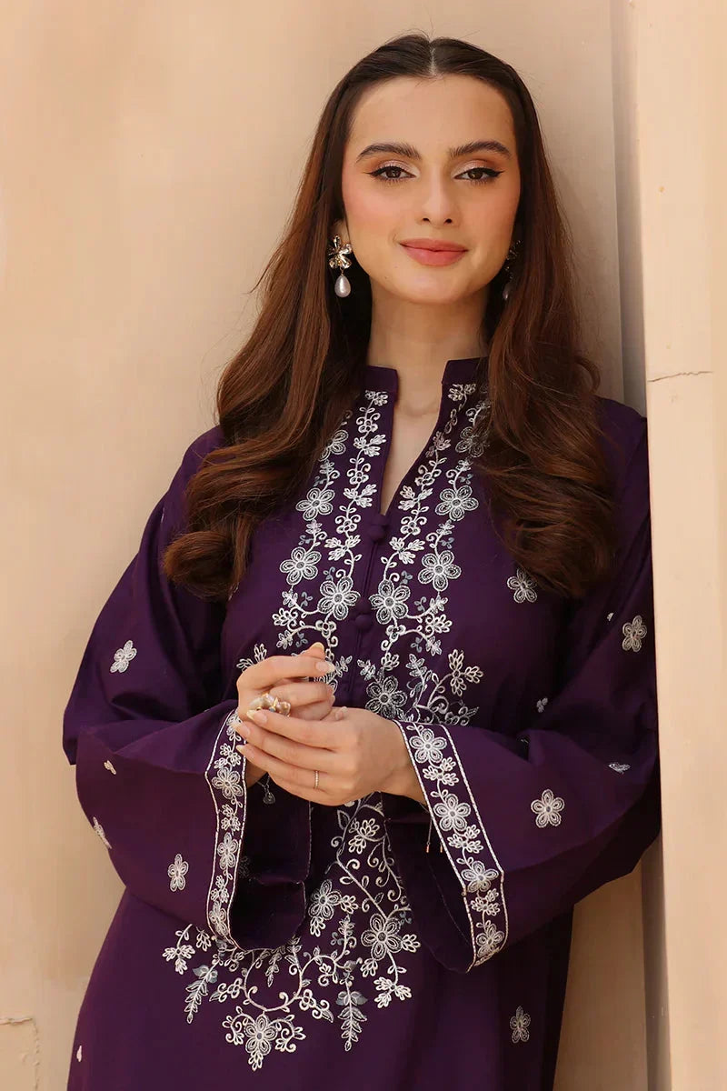 Roman embroidered linen 2-piece by NAAZPOSH