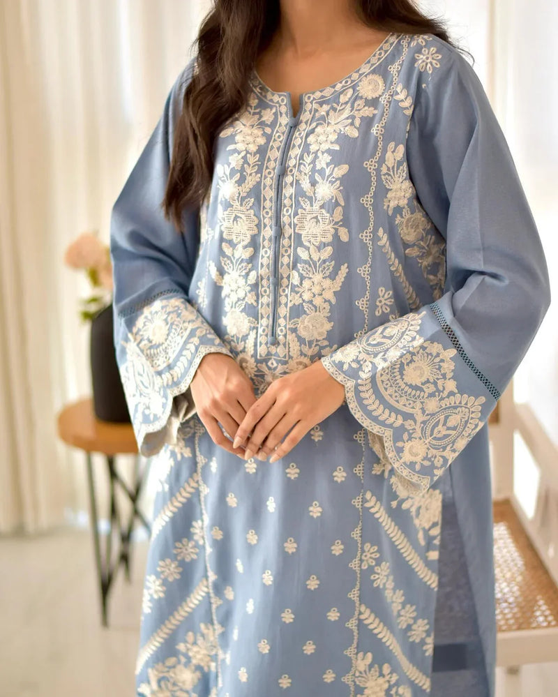 Ocean | Embroidered Linen 3-Piece