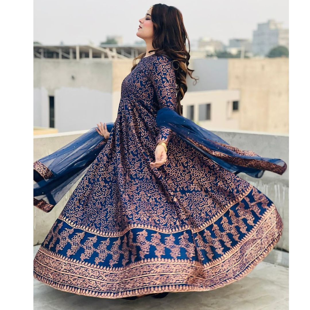Emire digital silk 3-piece by NAAZPOSH