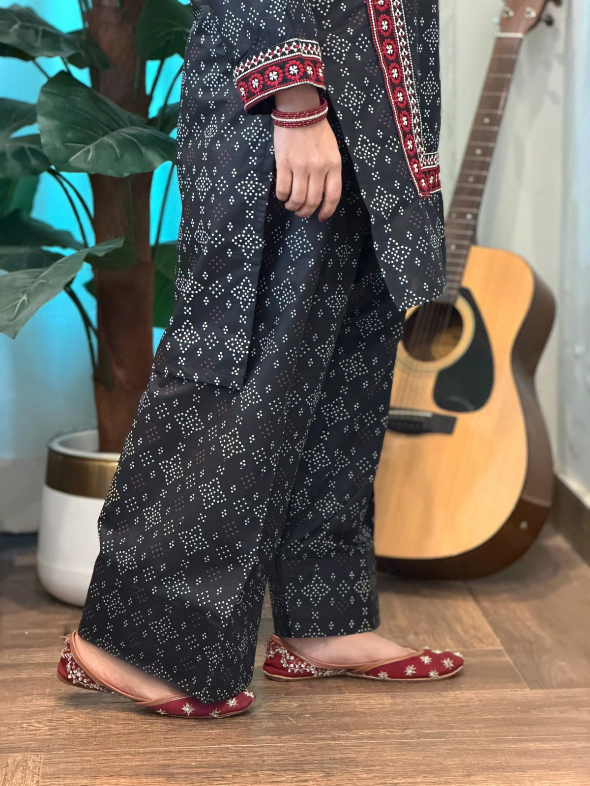 Digital Chunri cotton 2-piece by NAAZPOSH