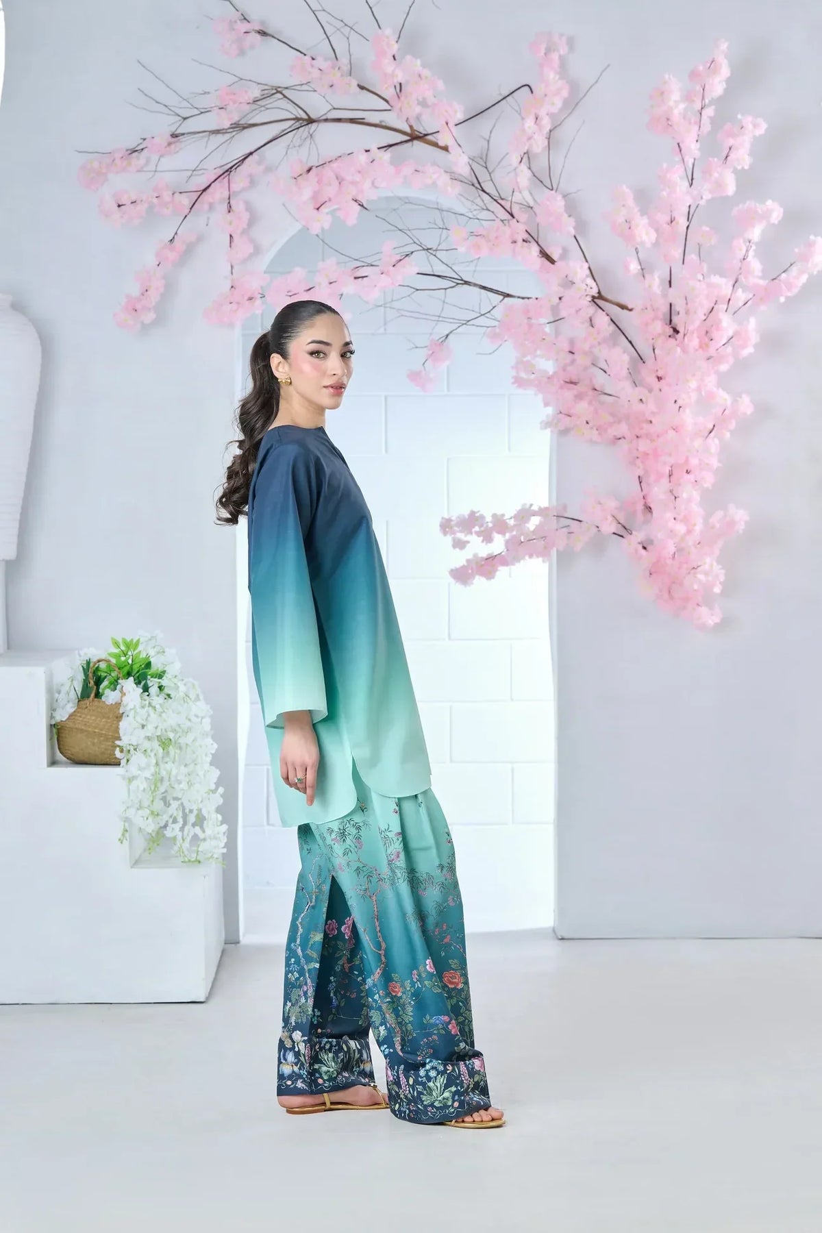 Aleezy printed silk stitched suit by NAAZPOSH