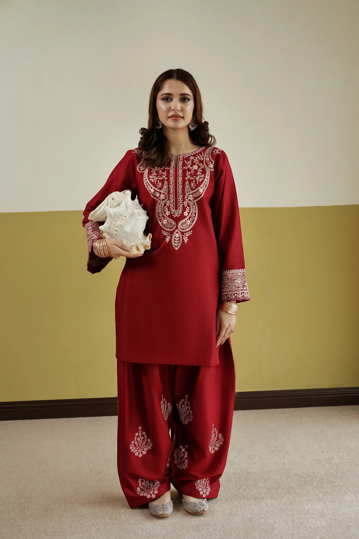 Nisha embroidered lawn 2-piece by NAAZPOSH