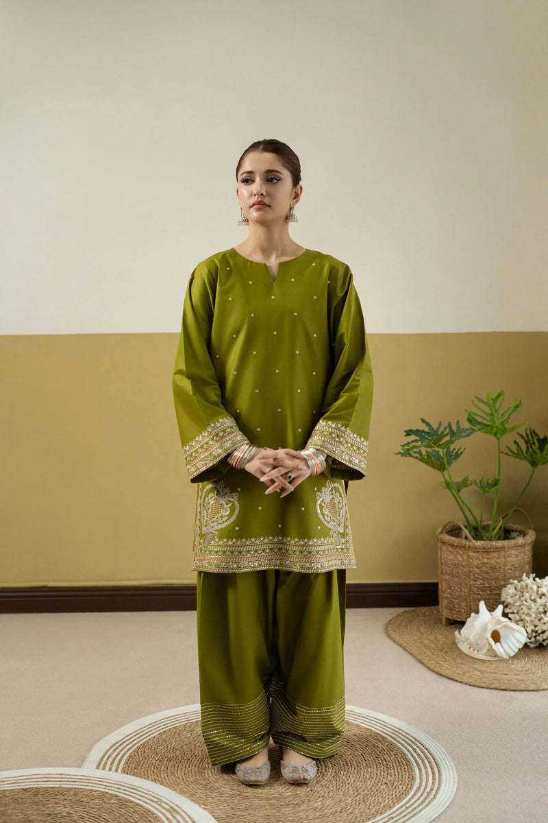 Riwayat | Embroidered Lawn 2-Piece