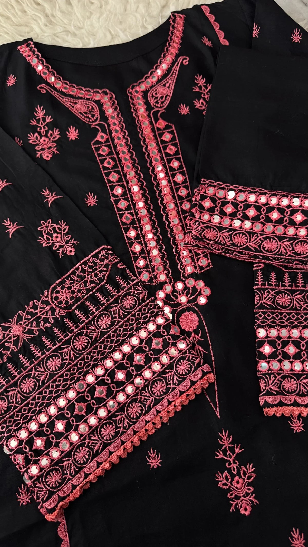 Noor-e-Phulkari embroidered cotton 2-piece by NAAZPOSH