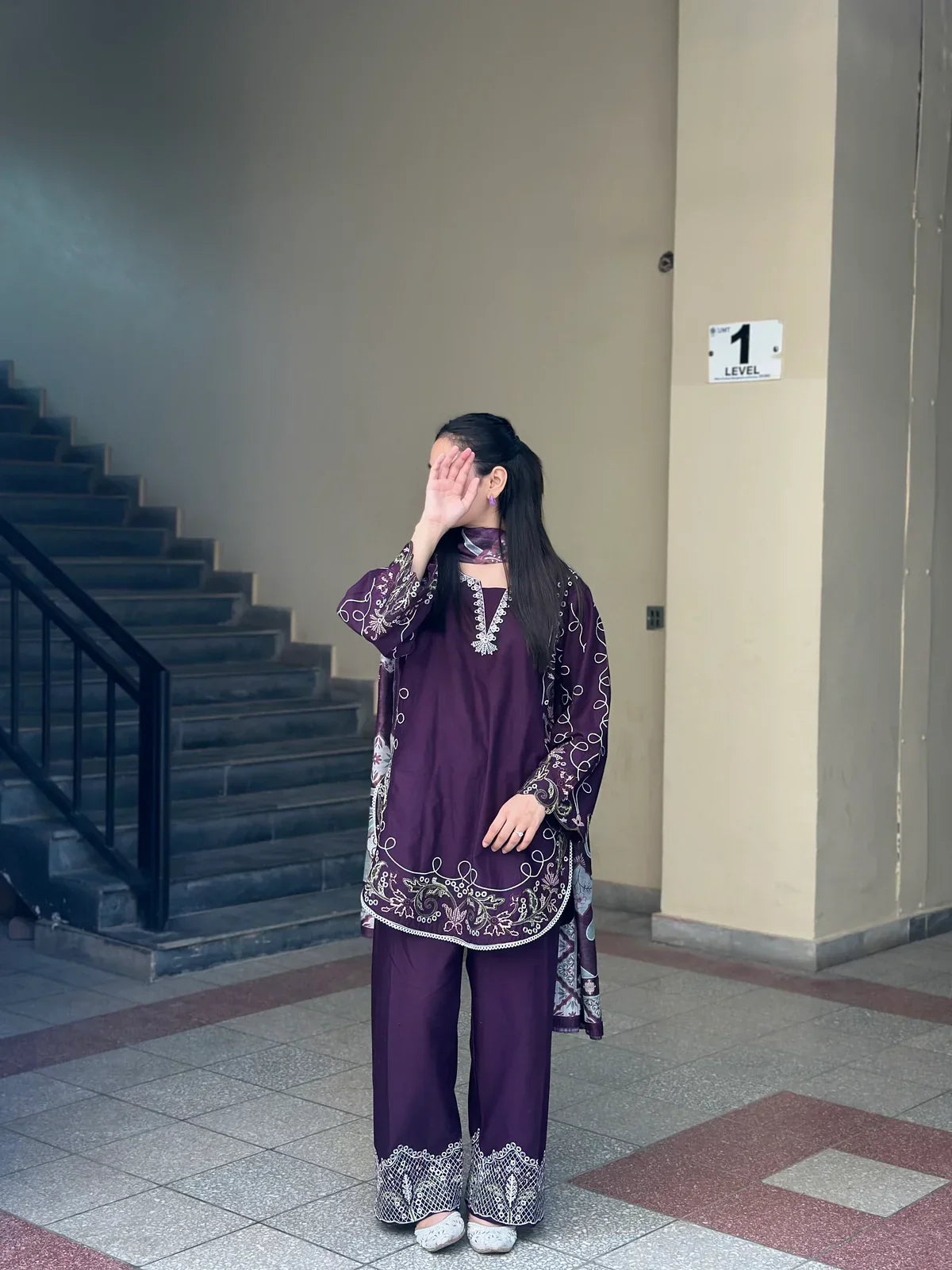 Sawera embroidered lawn 3-piece by NAAZPOSH