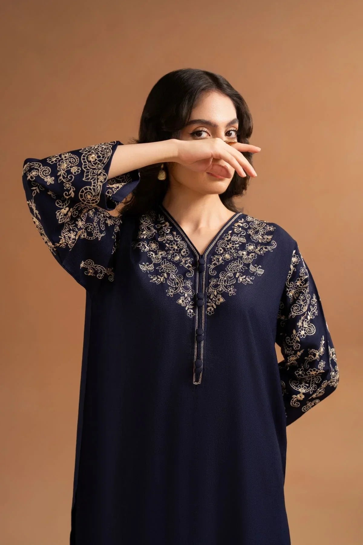Hooria linen 2-piece by NAAZPOSH