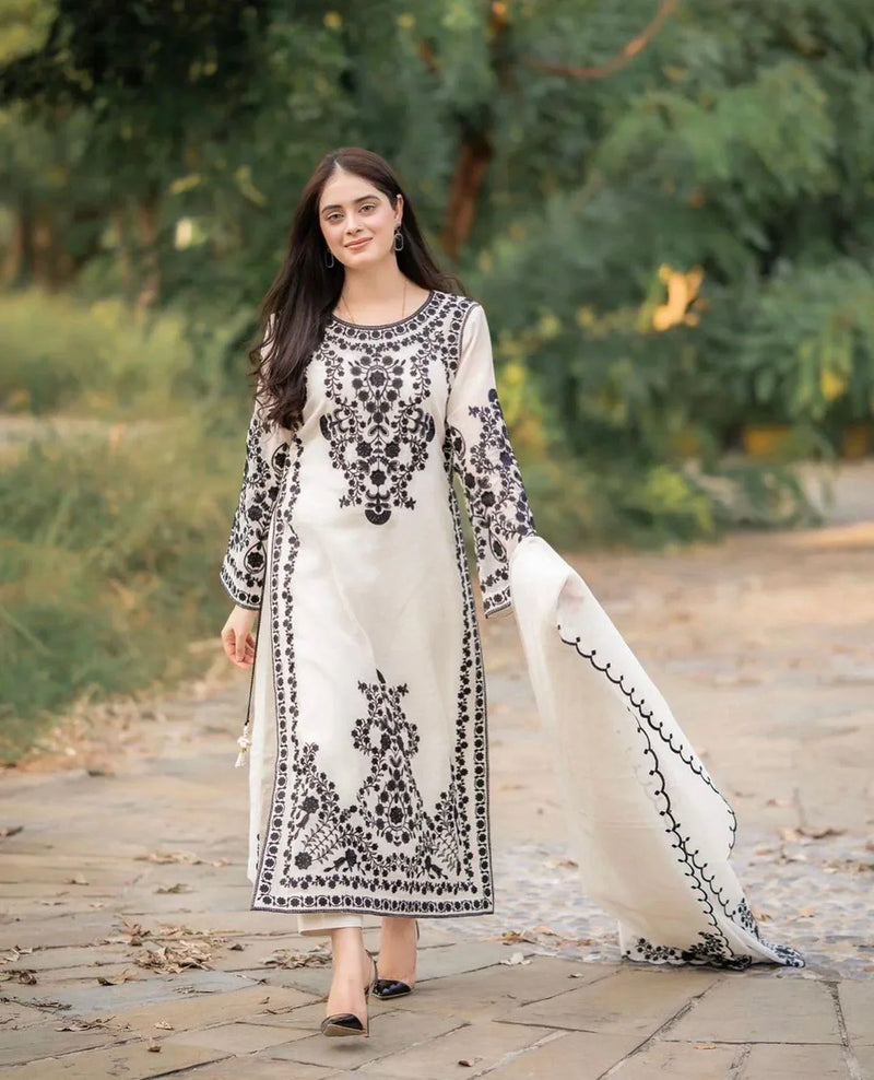 White Snow | Embroidered Organza 3-Piece