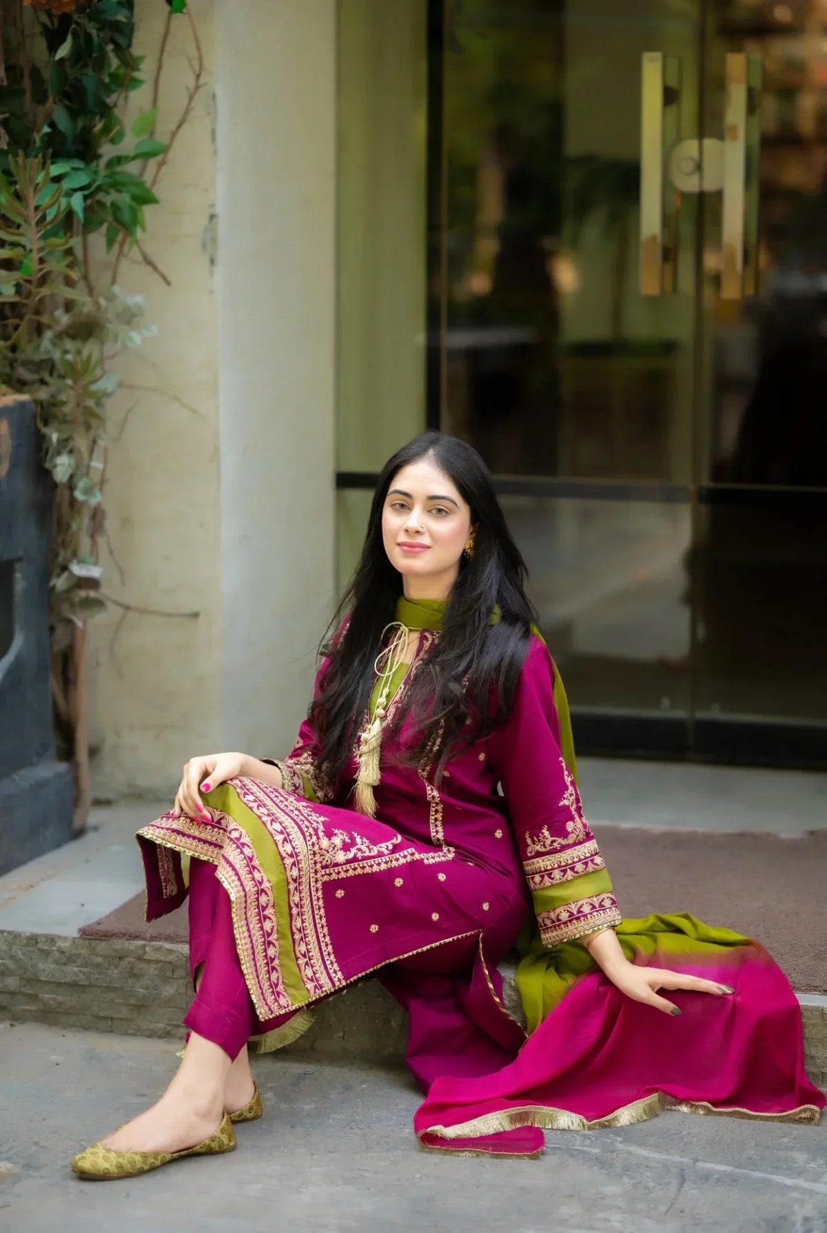 Wavy embroidered cotton 3-piece by NAAZPOSH